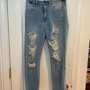 Hollister Ultra High Rise Mom Jean